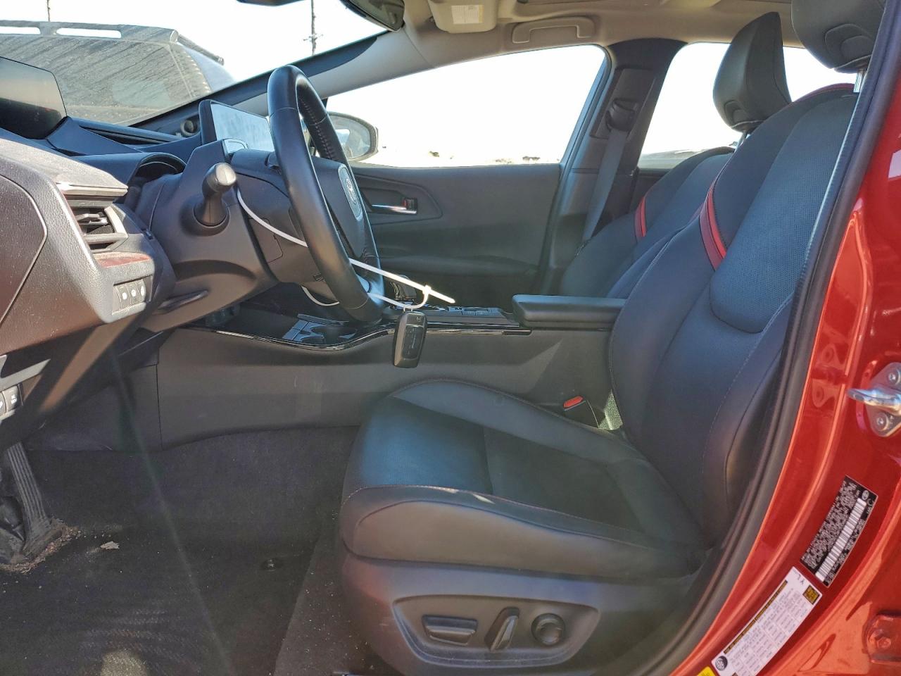 Toyota Prius Se Image 2