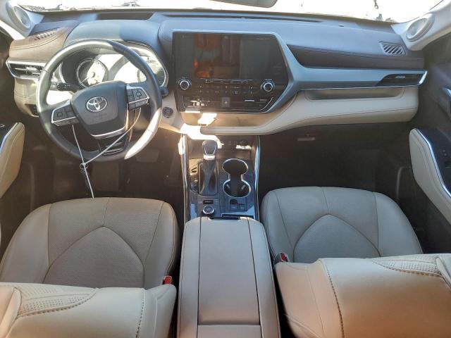 Toyota Highlander Platinum Image 9
