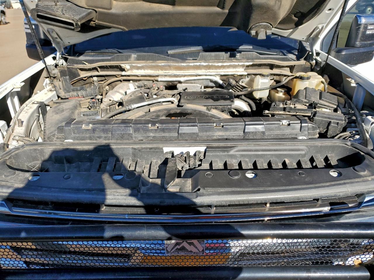 Chevrolet Silverado K2500 High Country Image 11