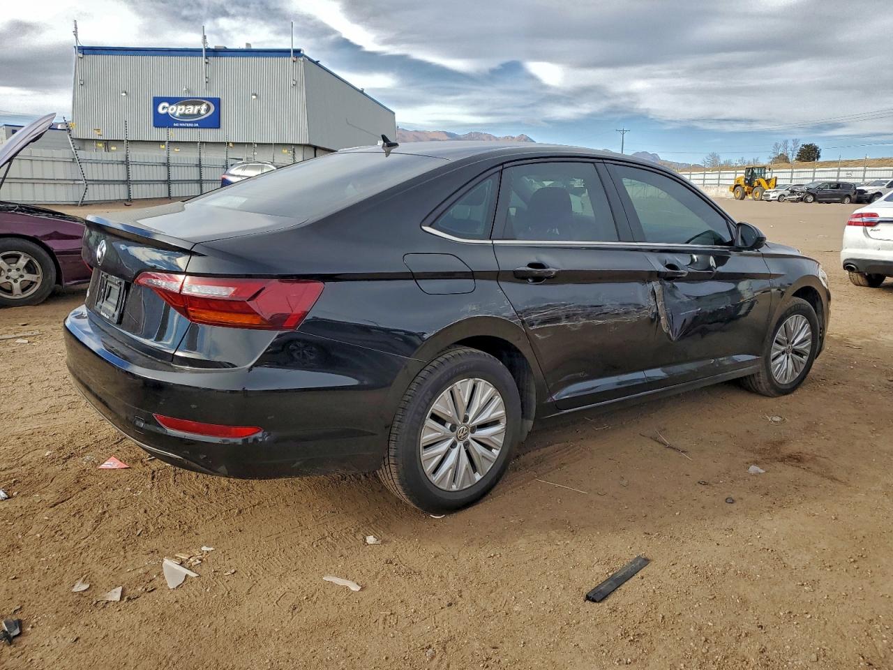 Volkswagen Jetta S Image 3