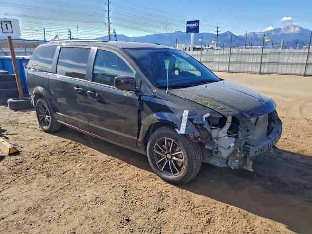 Dodge Caravan Gt Image 3