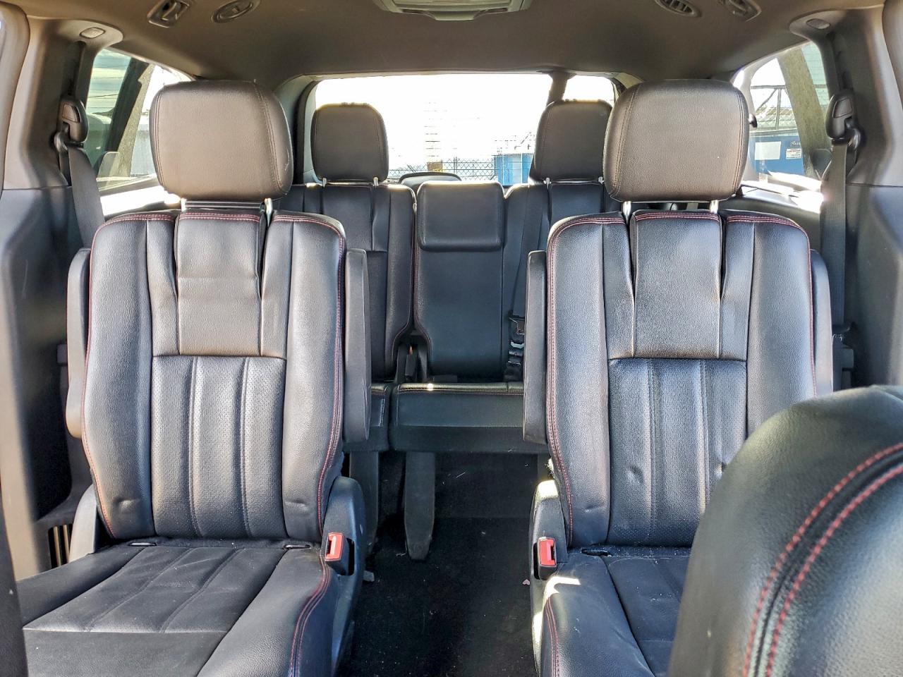 Dodge Caravan Gt Image 7