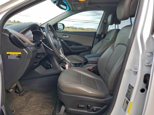 Hyundai SANTA FE Image 9