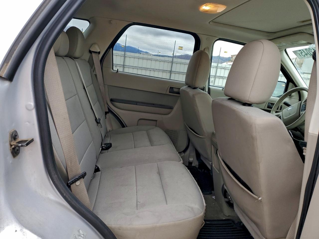 Ford Escape Xlt Image 4