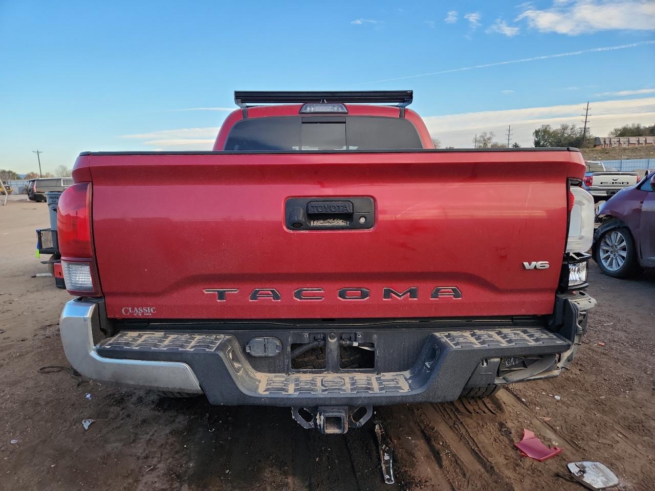 Toyota Tacoma Double Cab Image 5