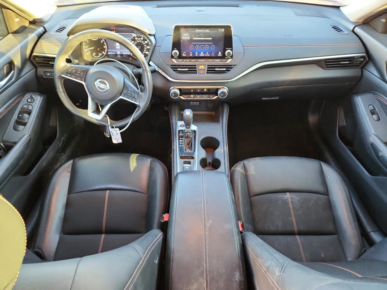 Nissan Altima Sr Image 12