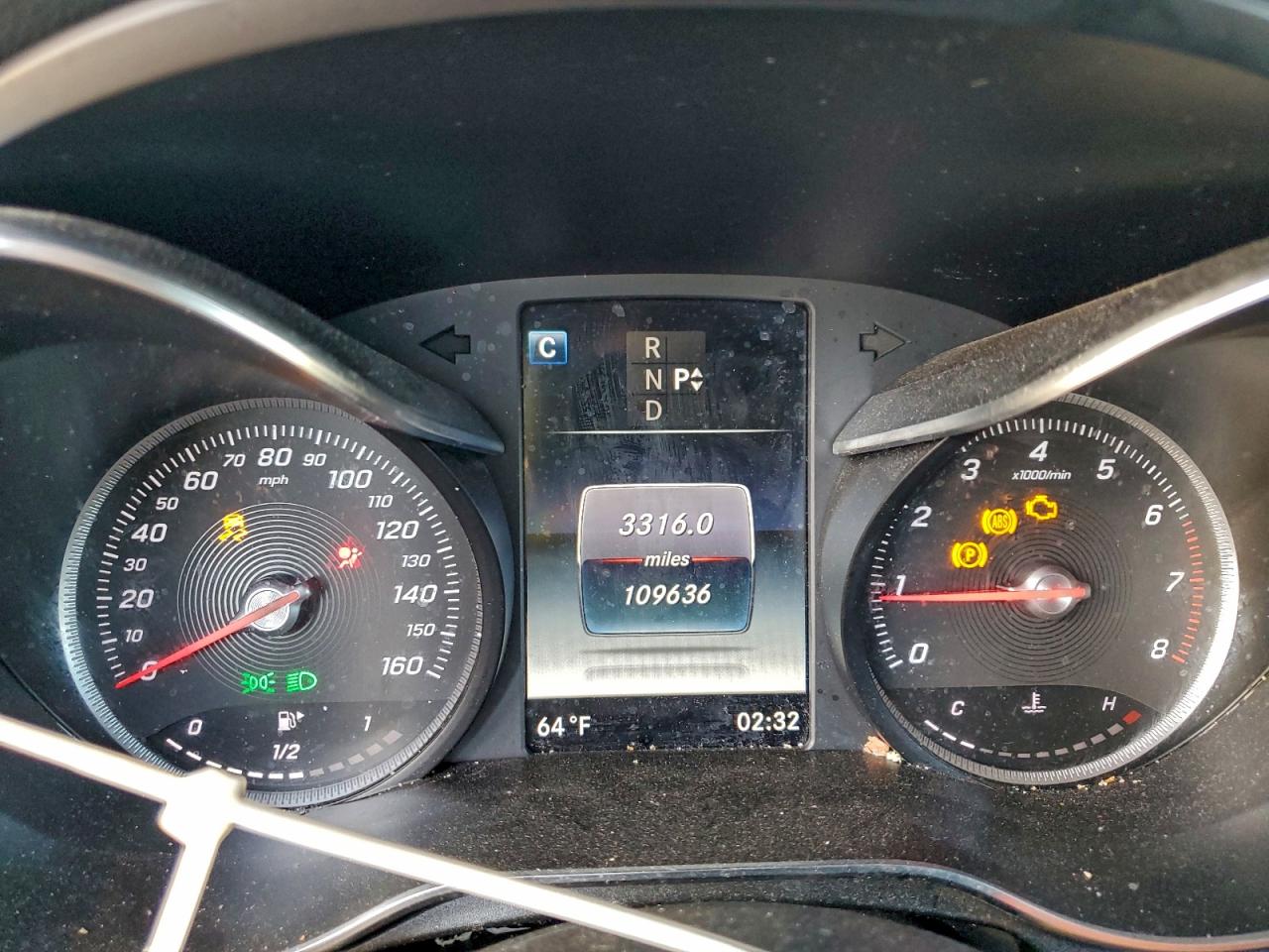 Mercedes-Benz GLC 300 Image 11