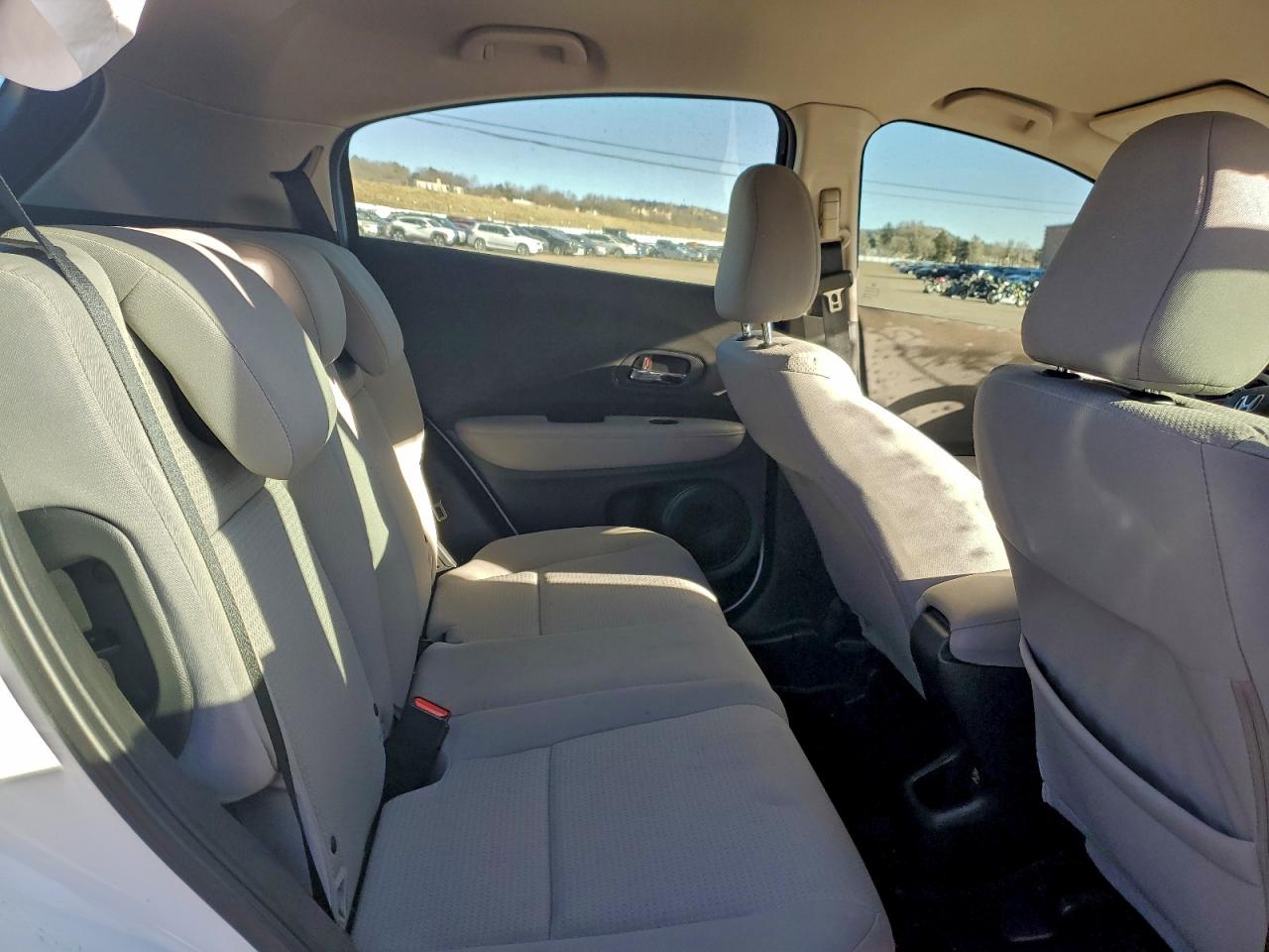 Honda HR-V Lx Image 8