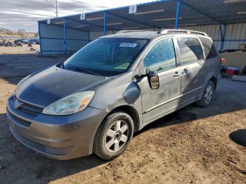  Salvage Toyota Sienna
