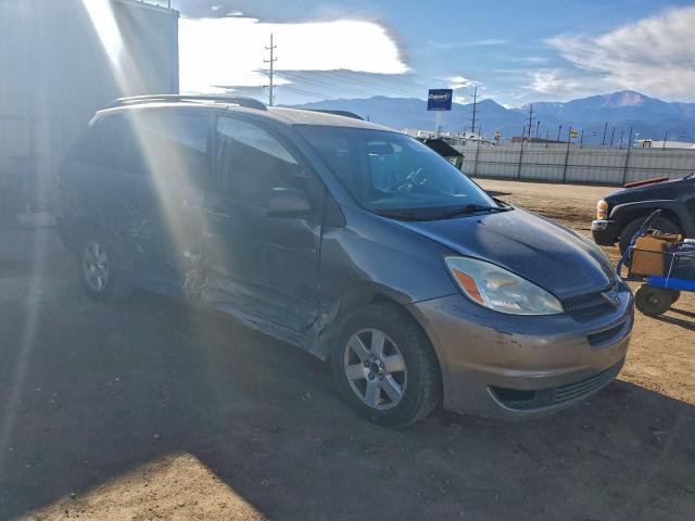 Toyota Sienna Ce Image 3