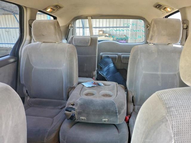 Toyota Sienna Ce Image 12