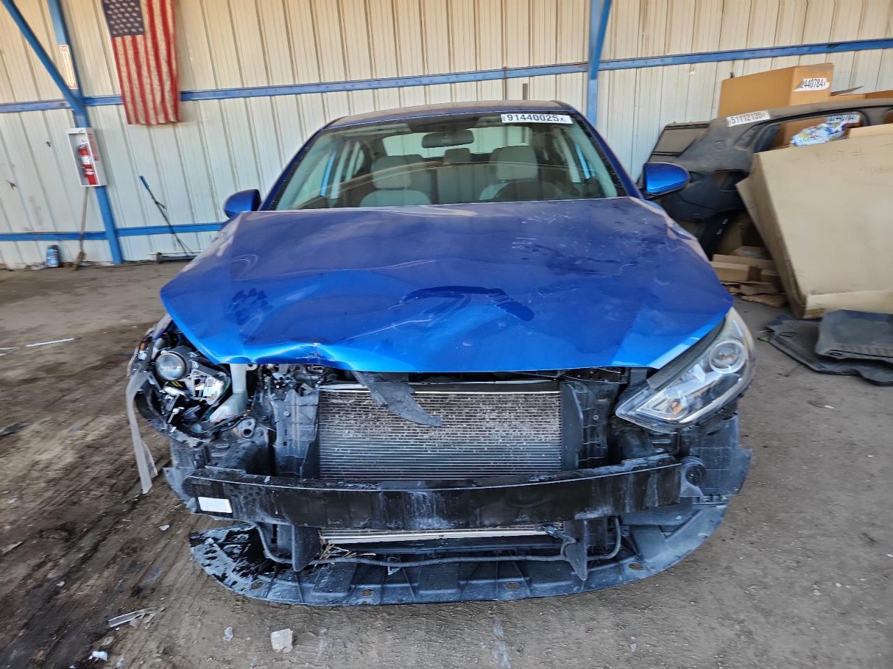 Hyundai ELANTRA Sel Image 8