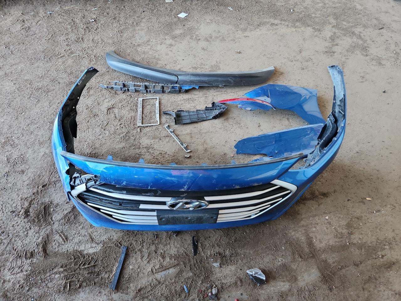 Hyundai ELANTRA Sel Image 13