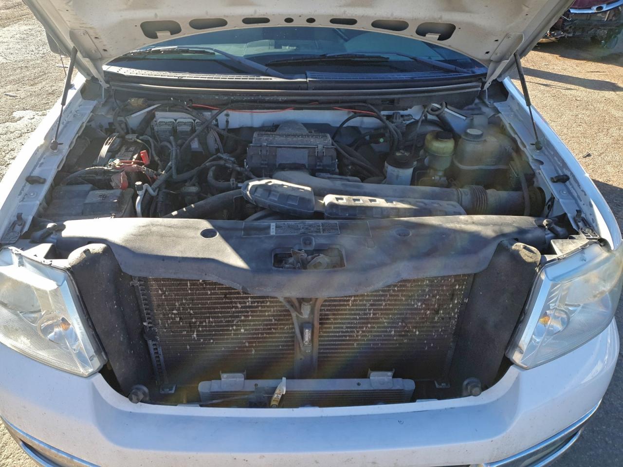 Ford F-150 Supercrew Image 10