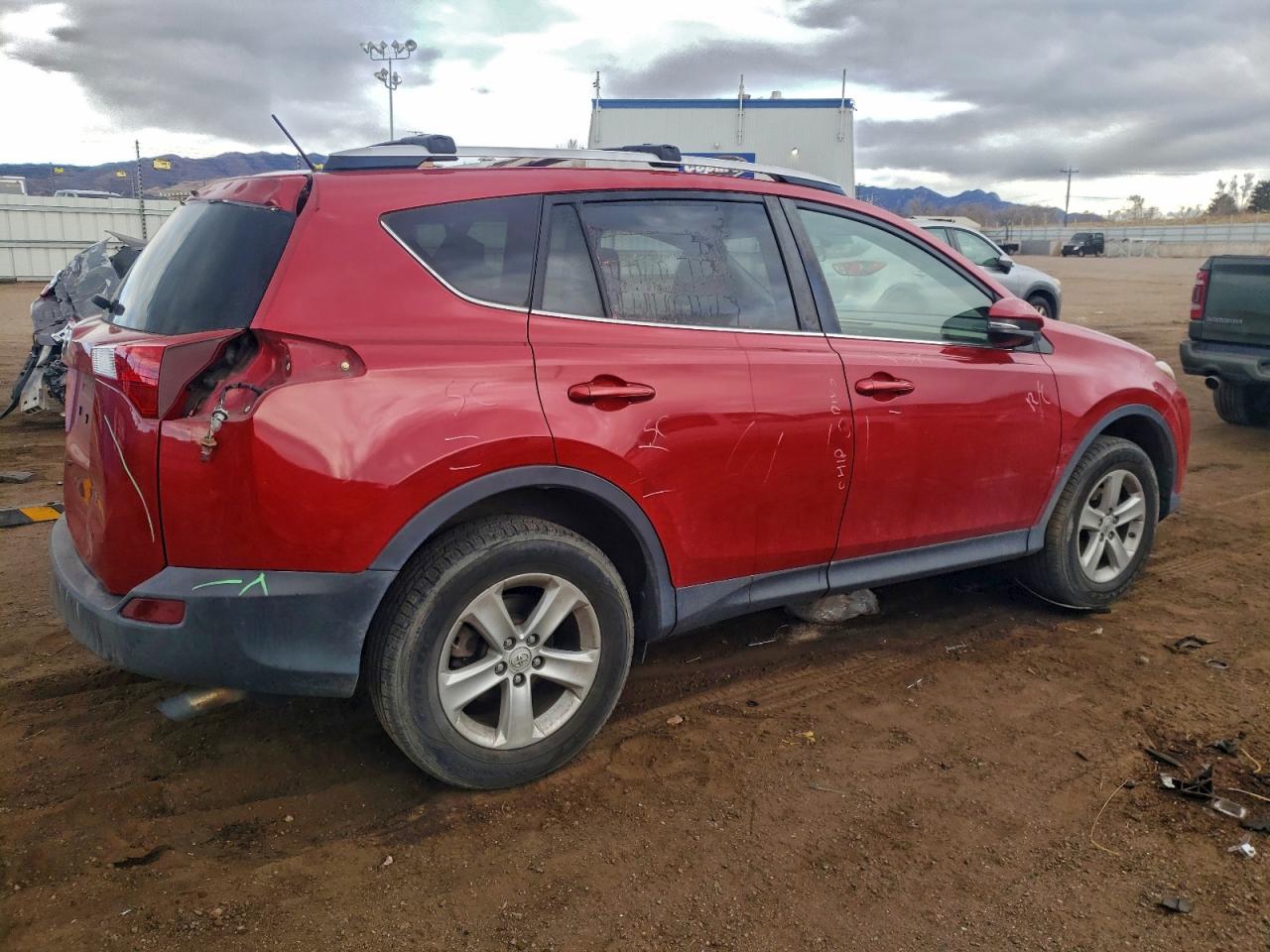 Toyota RAV4 Xle Image 3