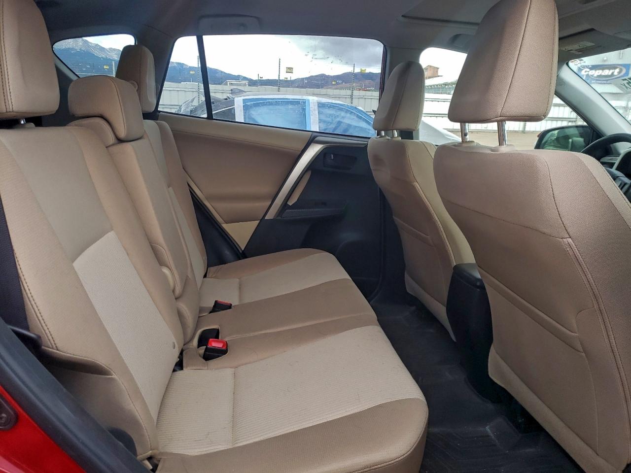 Toyota RAV4 Xle Image 9